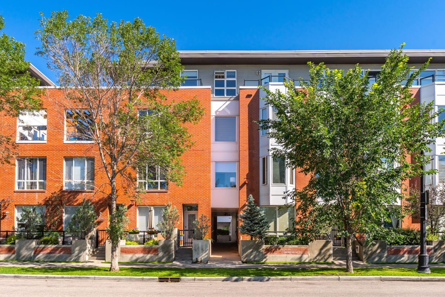 Photo de la propriété:  880 Centre Avenue NE 309  AB T2E 9C3 