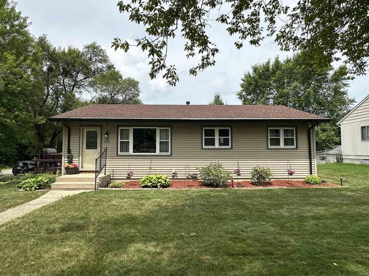 2151 Lenox Street  Beloit WI 53511 photo