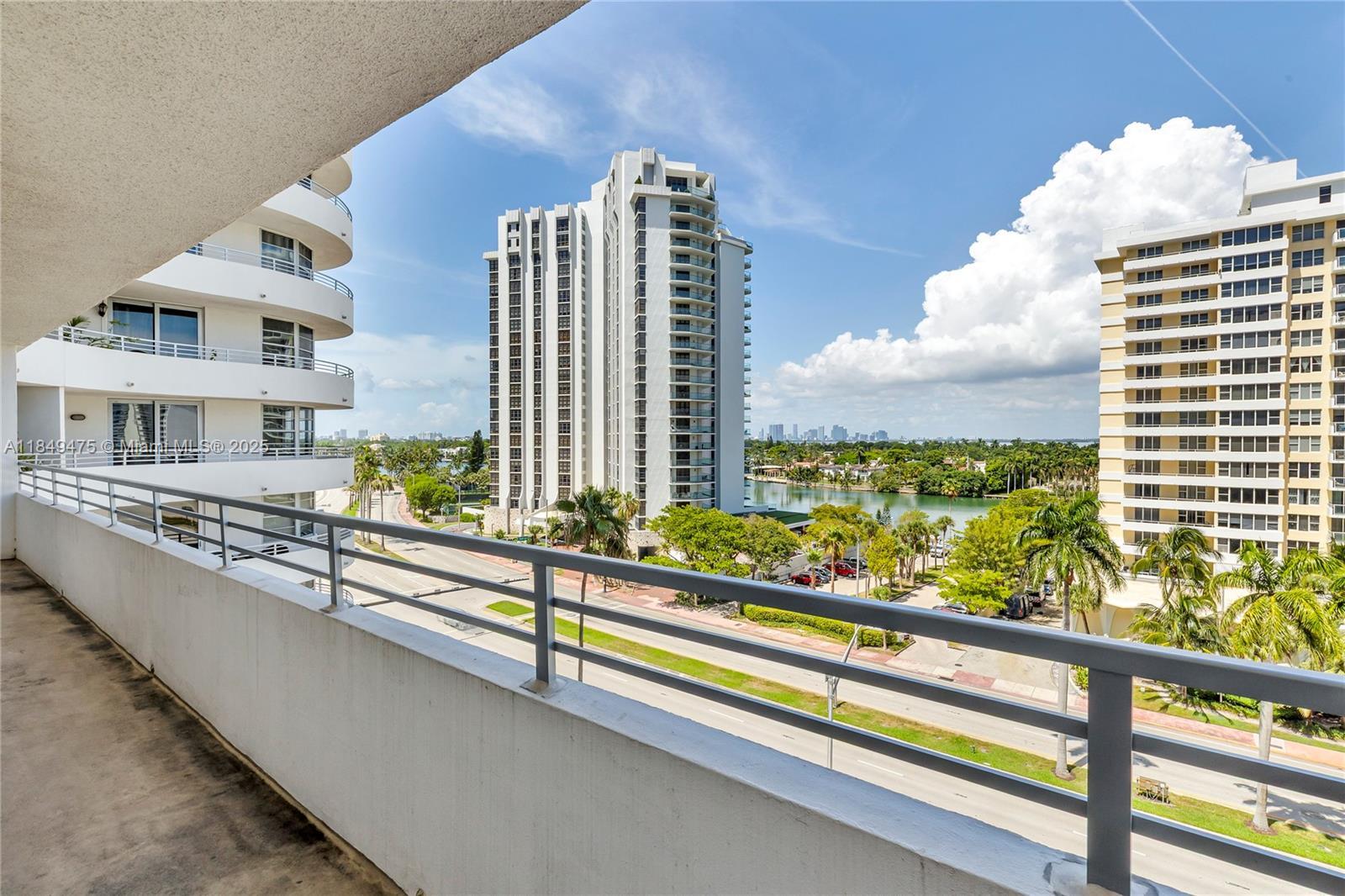 Property Photo: 5555 Collins Ave 8U FL 33140