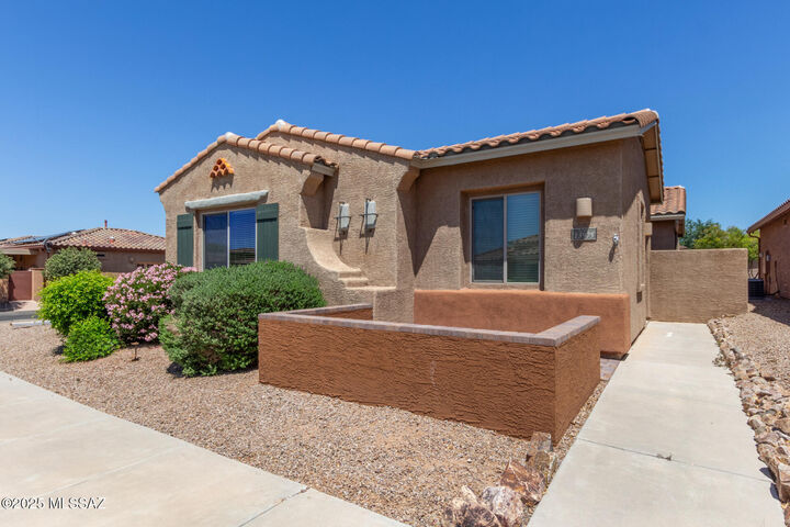 Property Photo: 13975 E Stanhope Boulevard AZ 85641