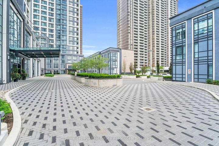 Property Photo: 5 Mabelle Avenue 530 ON M9A 0C8