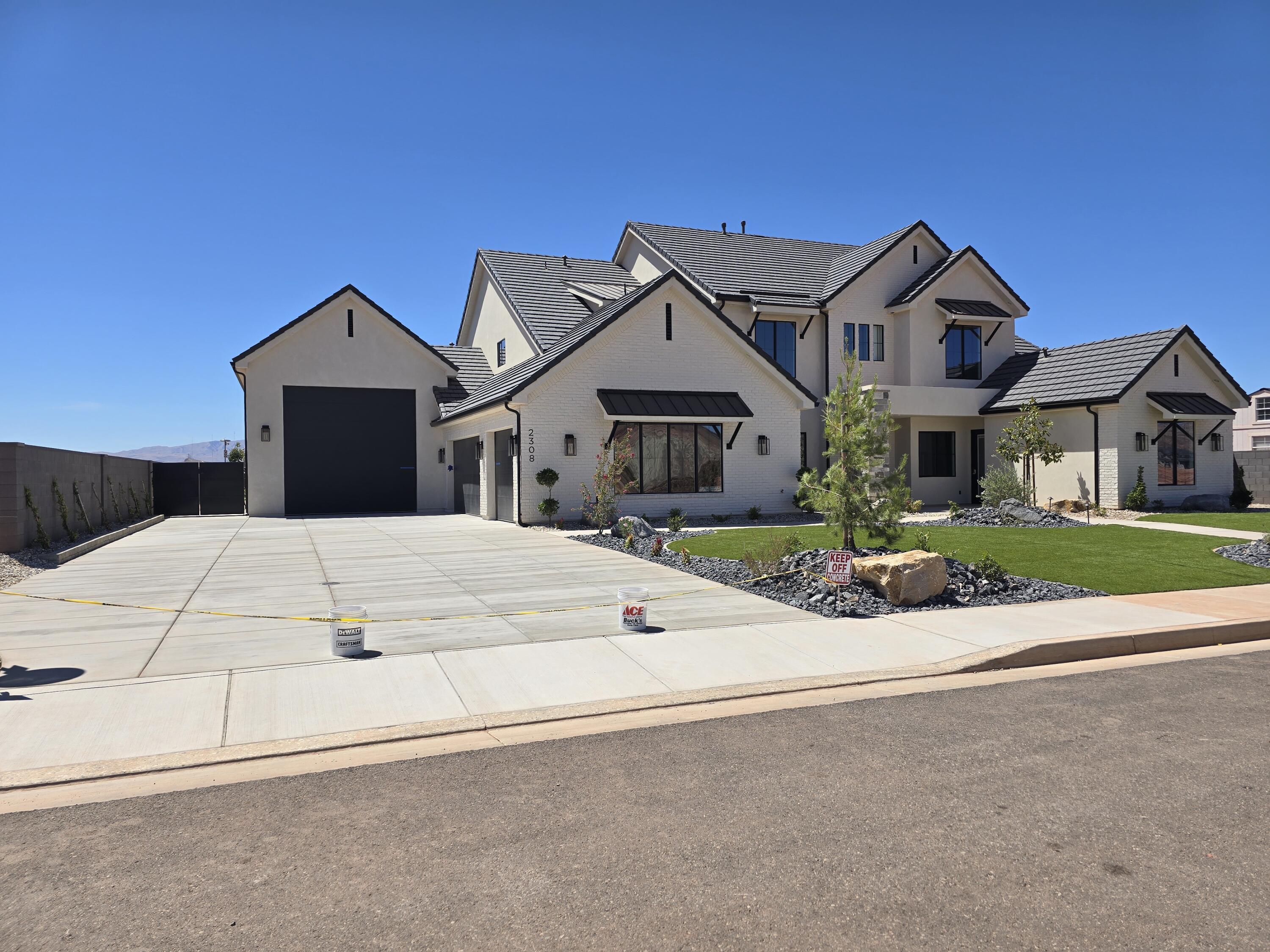Property Photo:  2308 S Breckenridge Dr  UT 84790 
