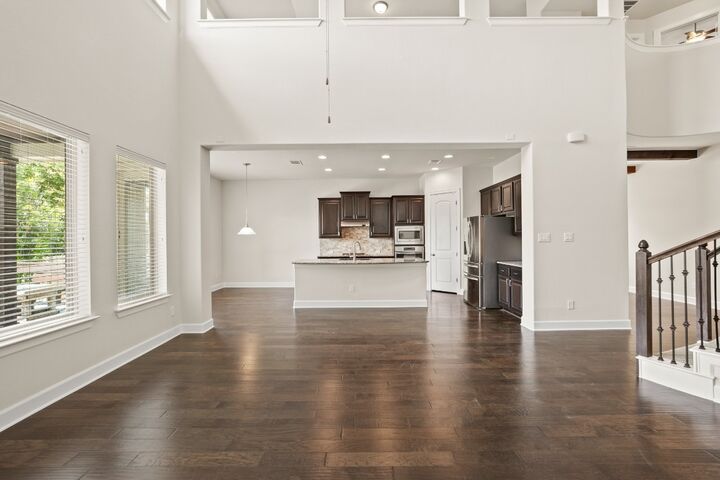 Property Photo:  2715 Mariposa Way  TX 78665 
