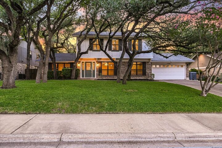 Property Photo: 11210 Deadoak Lane TX 78759