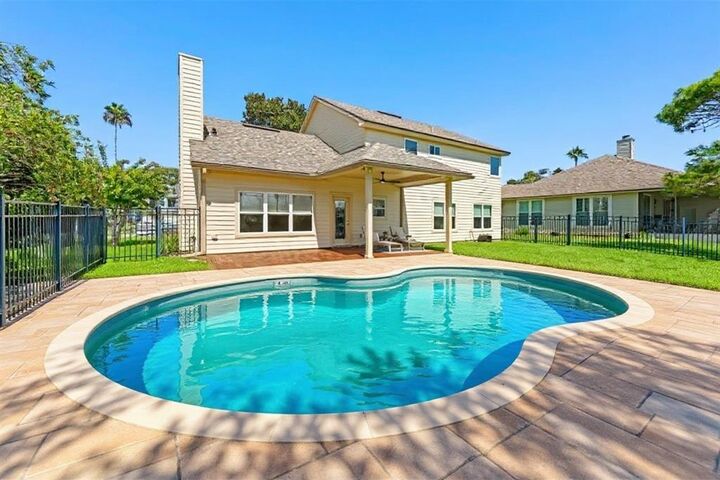 Property Photo: 874 Laguna Drive FL 32034