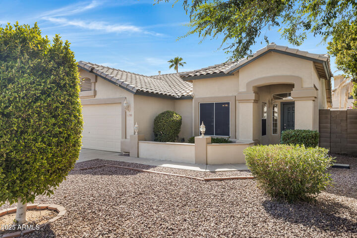 Property Photo: 1100 S Cottonwood Court AZ 85296