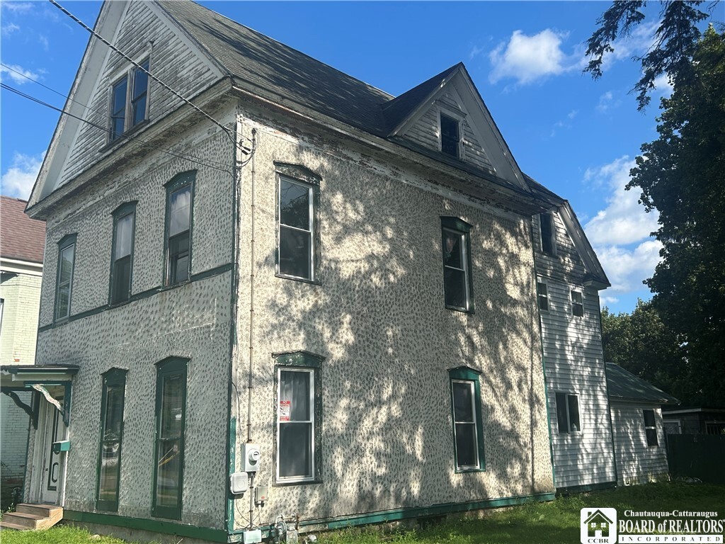 Property Photo:  76 Washington Street  NY 14843 