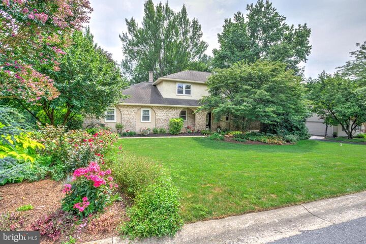 Property Photo: 3312 Cochran Drive PA 17601