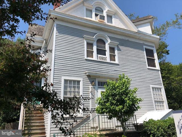 Property Photo:  1122 Caroline Street 4  VA 22401 