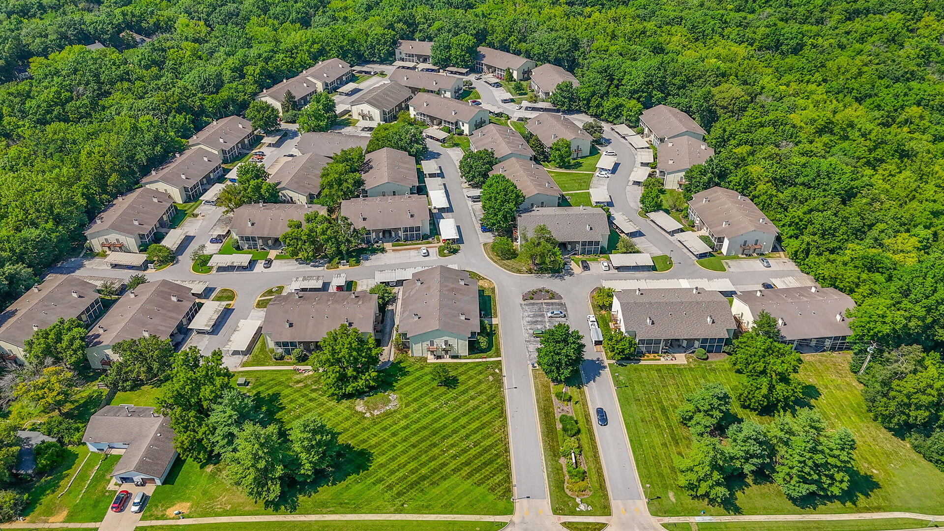 Property Photo:  2905 Park Deville Pl  MO 65203 