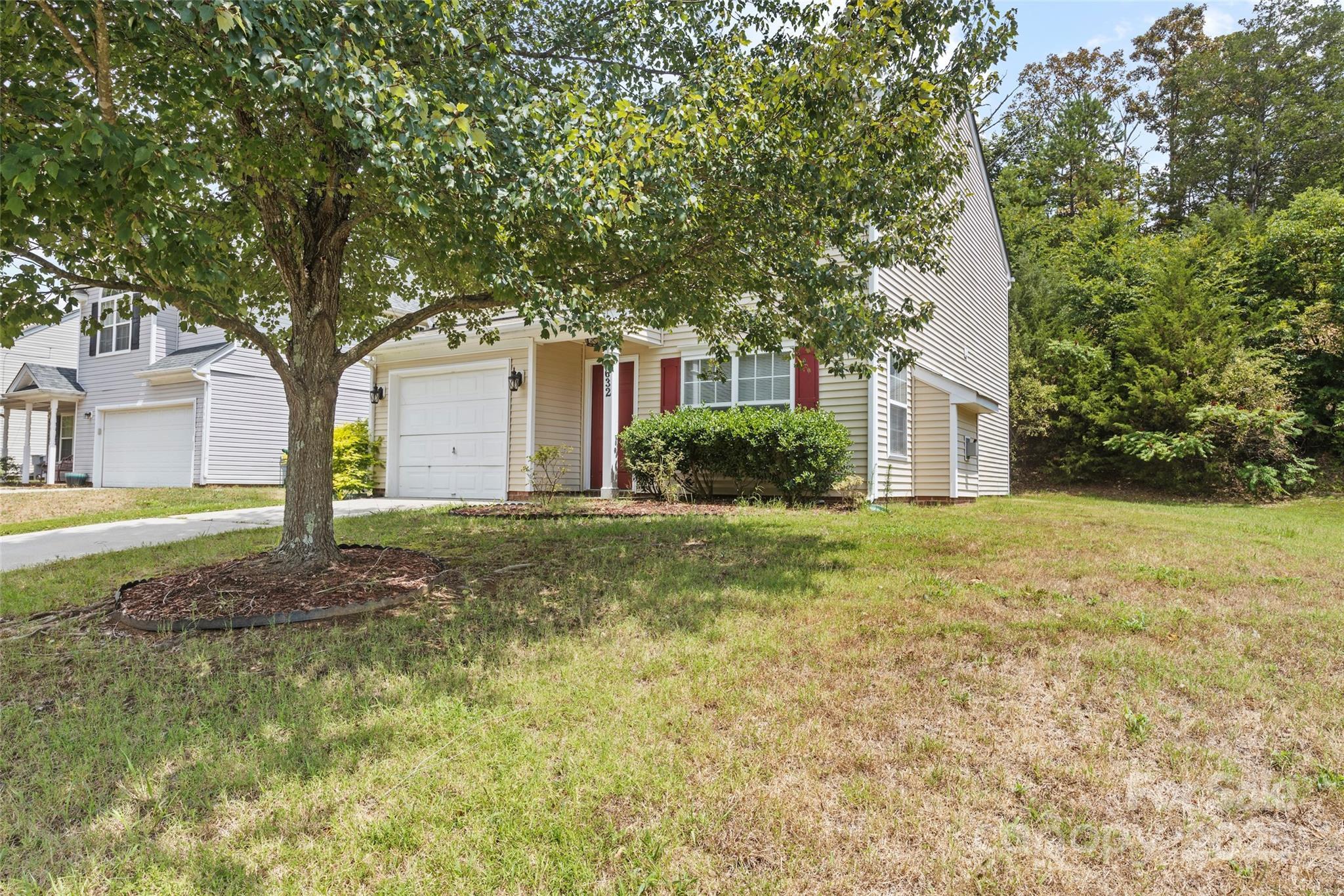 Property Photo: 632 Pawley Drive NC 28214