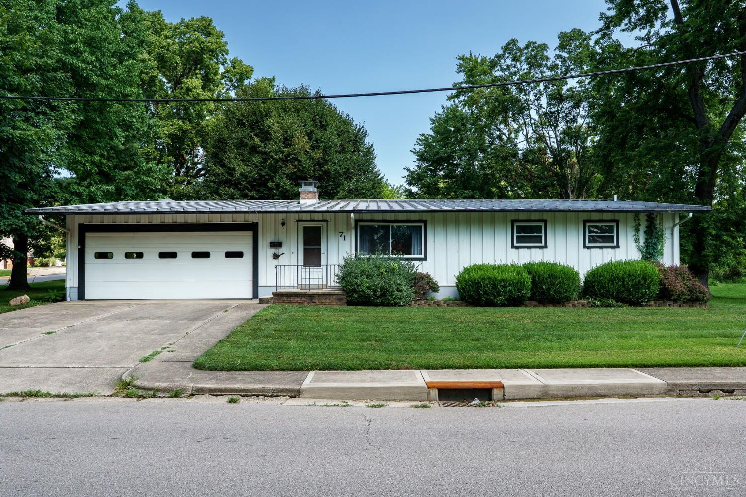Property Photo: 71 W Short Street OH 45177