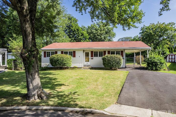 Property Photo: 6 Bates Court NJ 08859