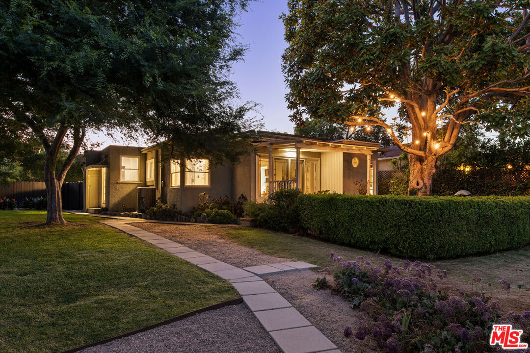 Property Photo: 1080 Pagoda Pl CA 90031