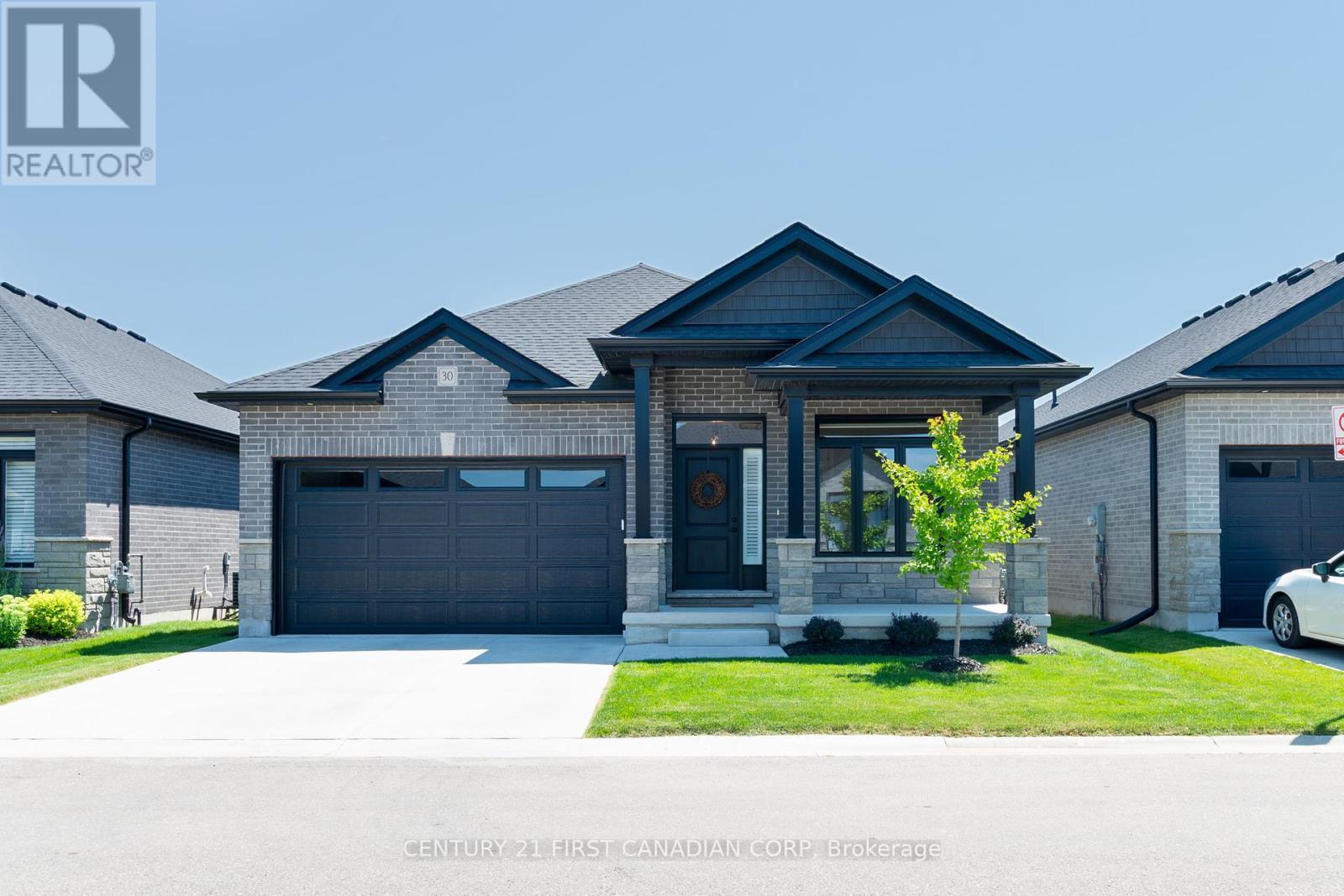Property Photo:  383 Daventry Way 30  ON N0L 1R0 