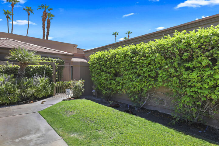 Property Photo: 39712 Narcissus Way CA 92211