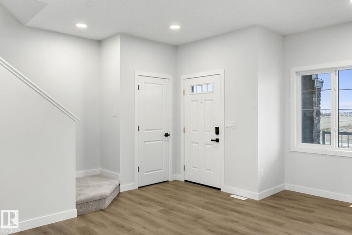 Property Photo:  11 Sereno Lane  AB T8L 0Z9 