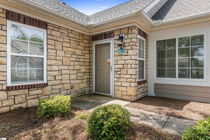 Property Photo: 112 Ravines Lane SC 29301