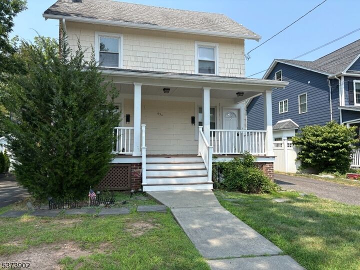 634 W Broad St  Westfield Town NJ 07090 photo