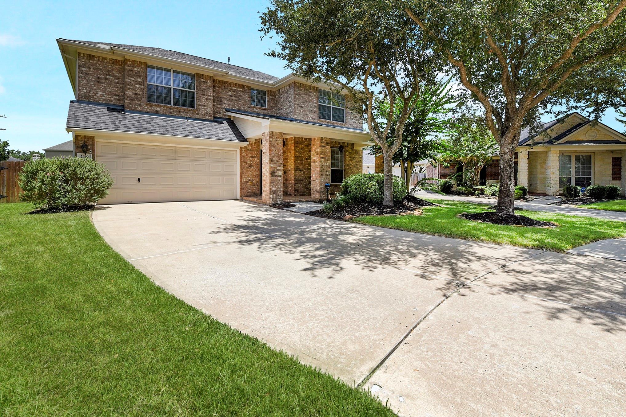 Property Photo: 2802 Helding Park Court TX 77494