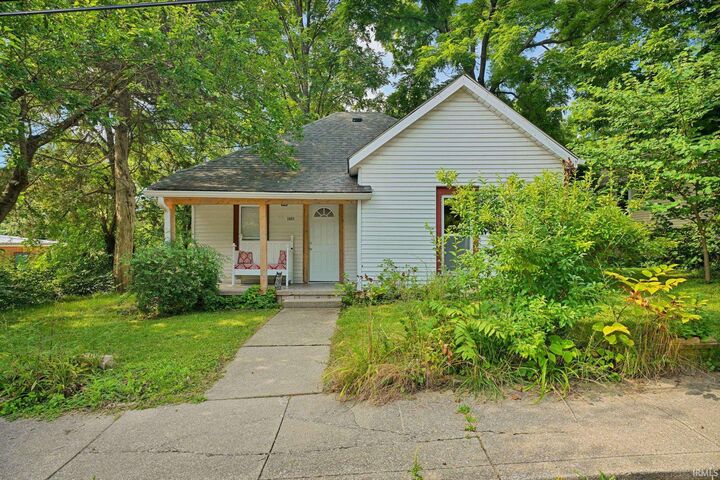 Property Photo:  1401 W 8th Street  IN 47404 