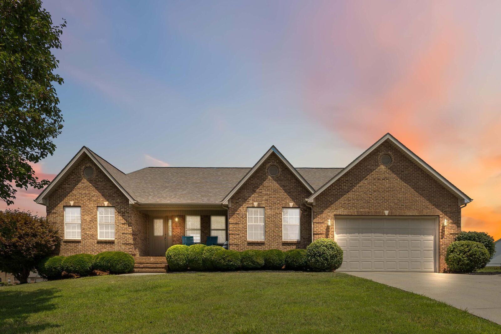 Property Photo:  211 Lake Forest Drive  KY 42503 