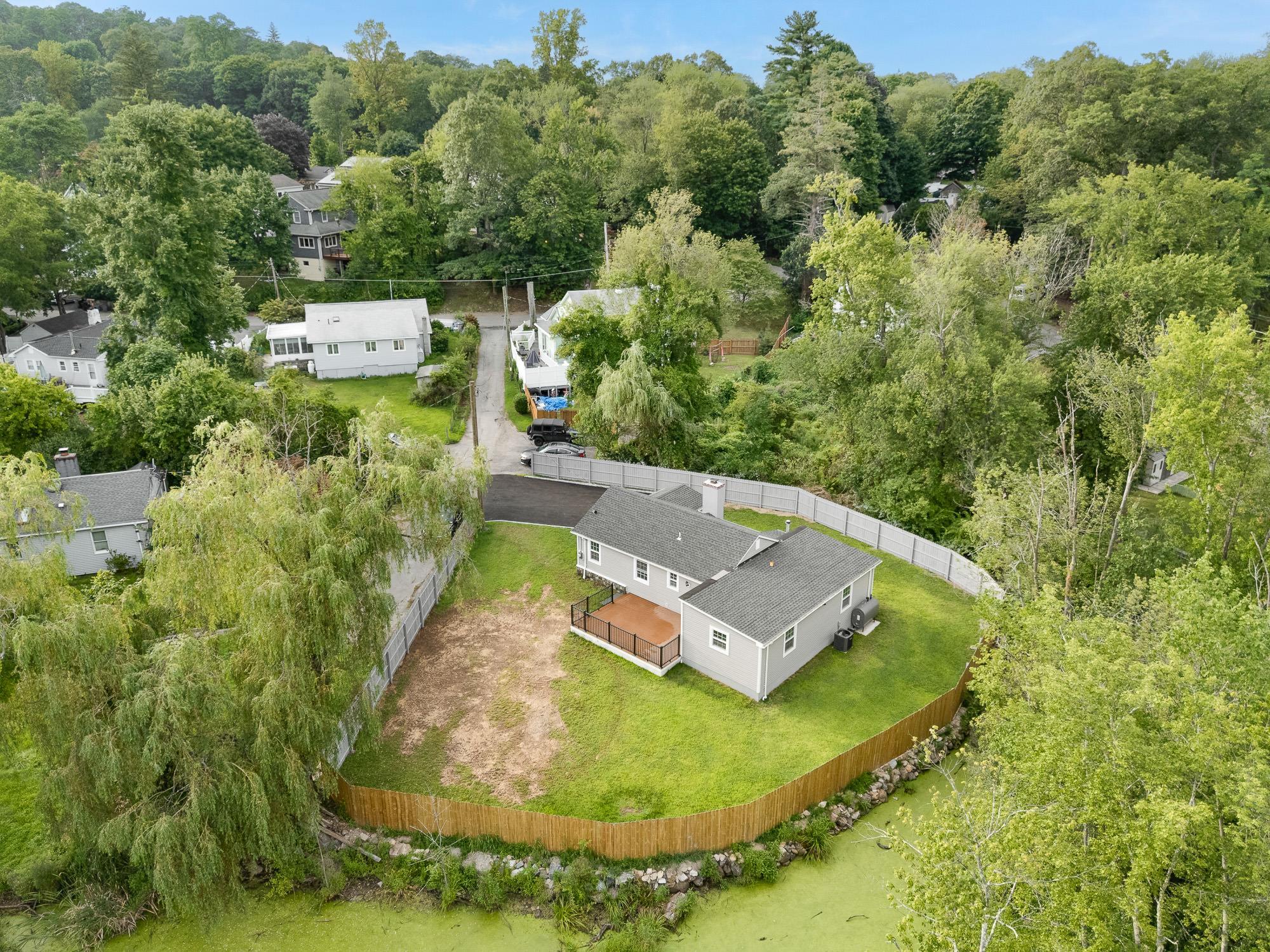 Property Photo:  3167 Lincoln Drive  NY 10547 