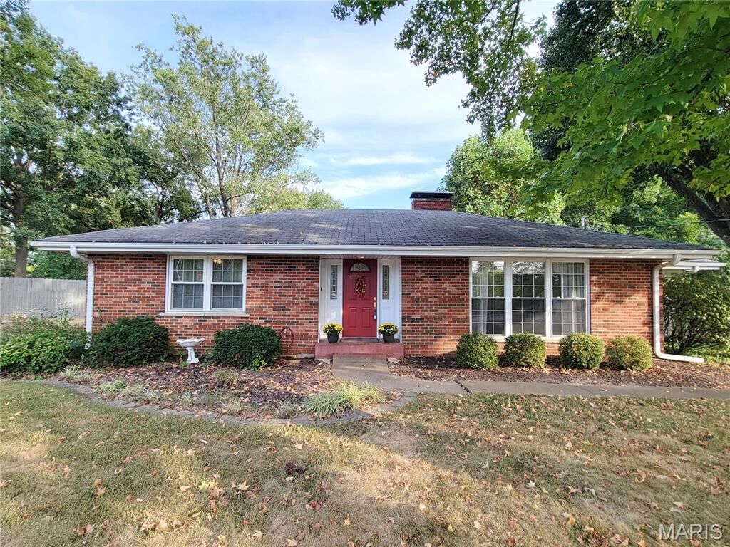 Property Photo:  1406 Marshall Road  MO 63122 