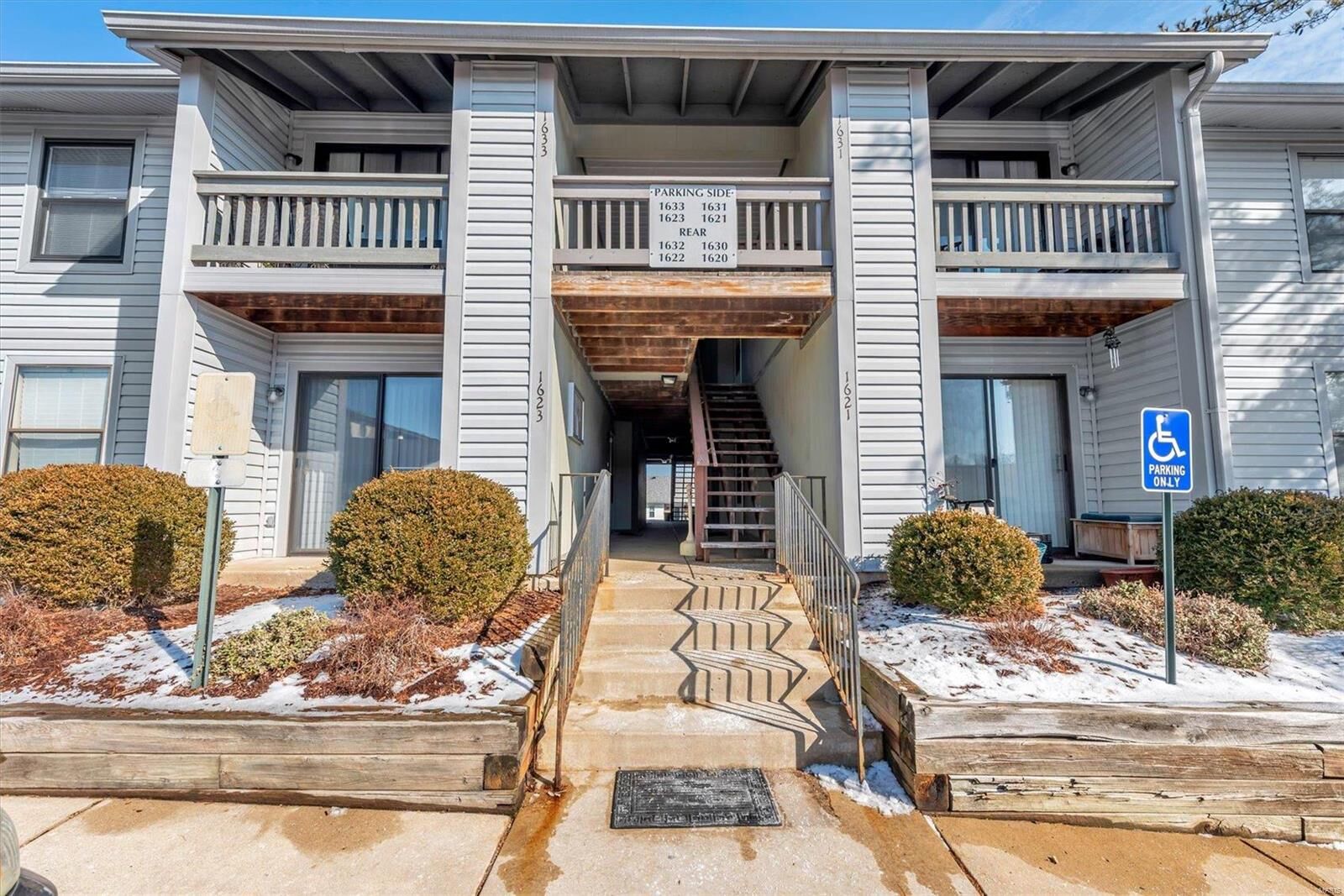 Property Photo:  1633 Summergate Parkway P  MO 63303 