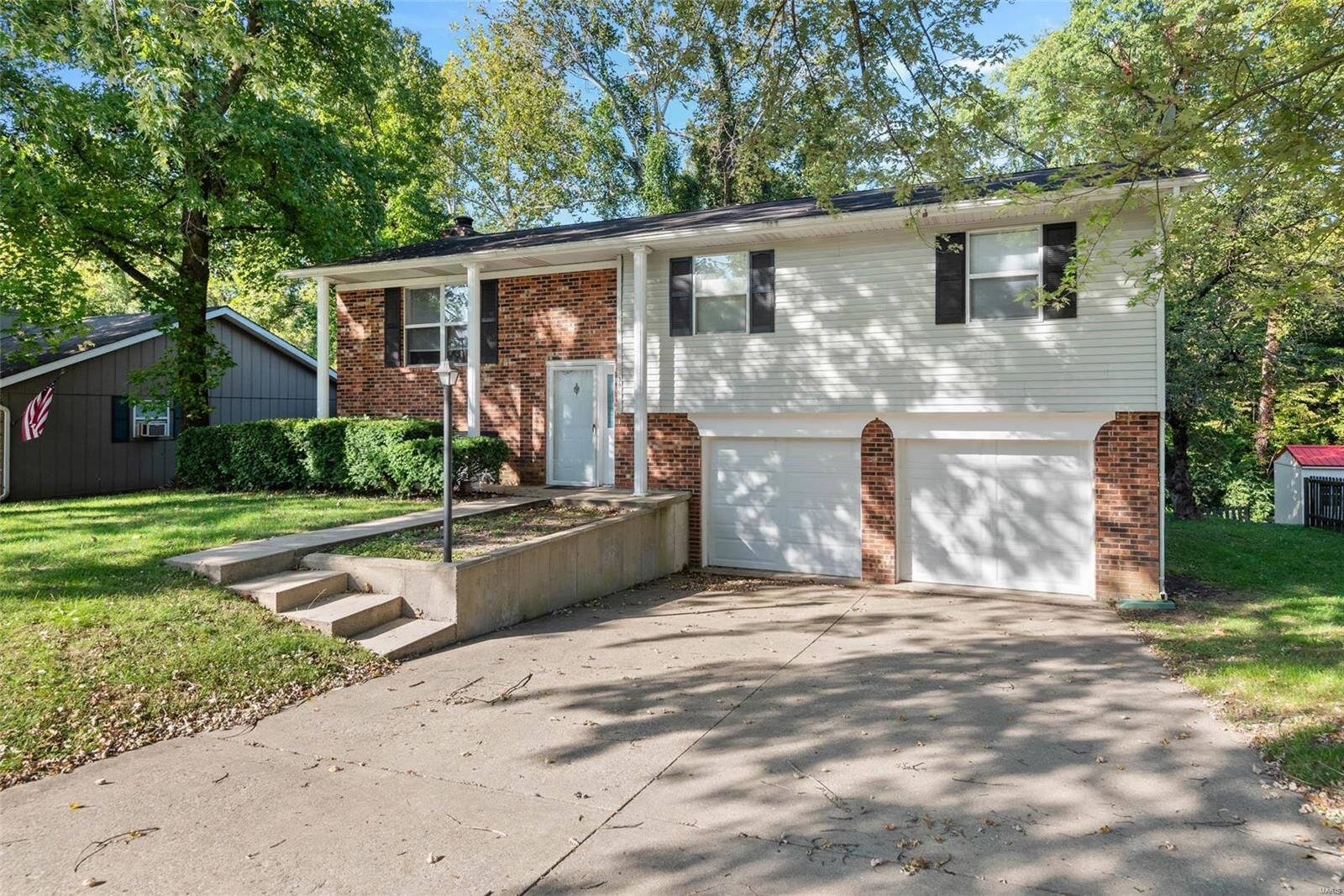 Property Photo:  39 Innsbruck Lane  IL 62221 