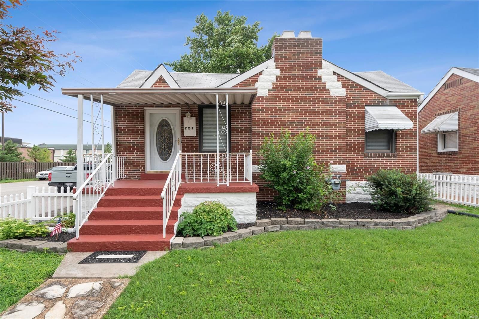 Property Photo:  721 Horn Avenue  MO 63125 