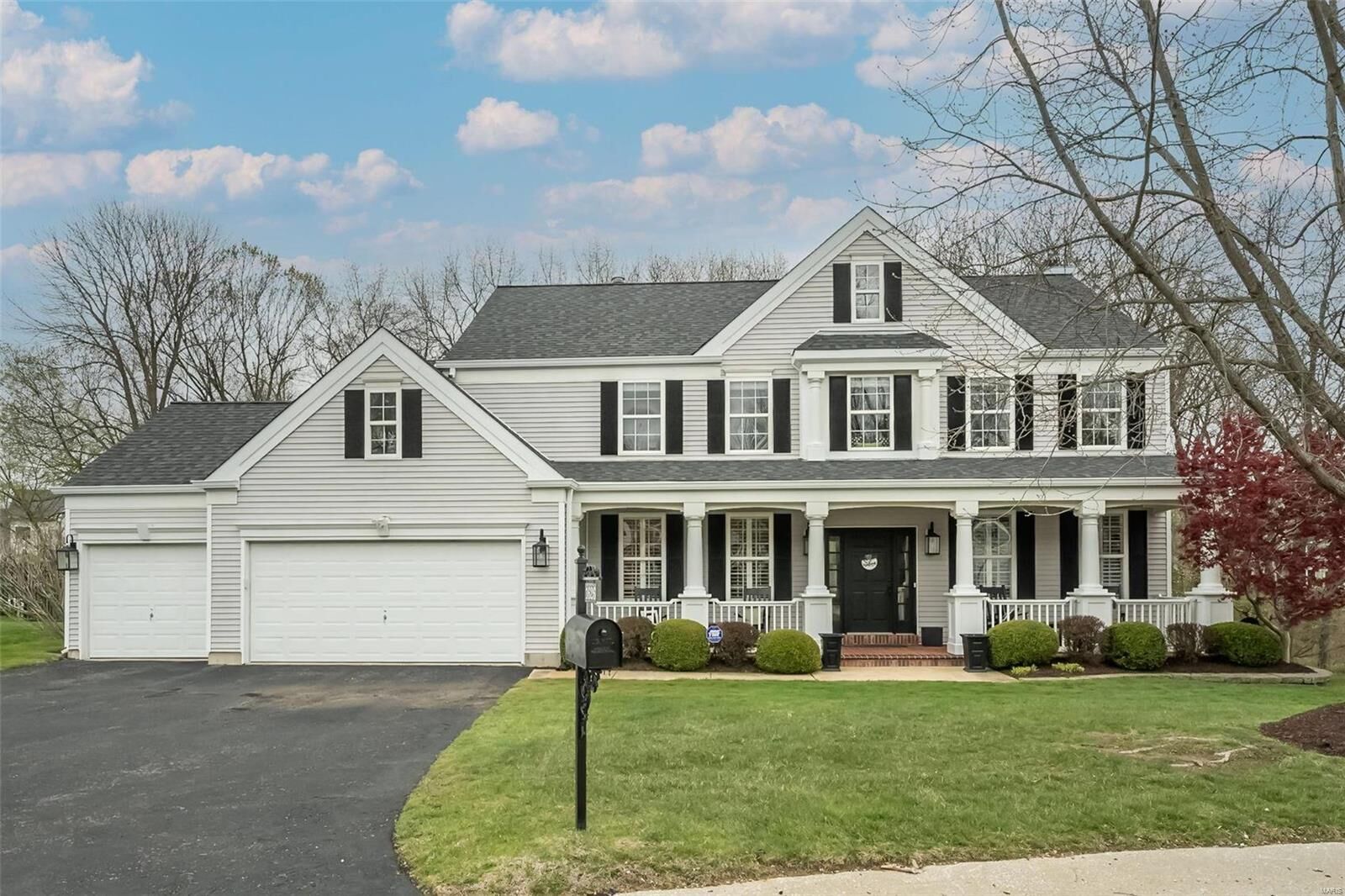 Property Photo: 1626 Vintage Ridge Court MO 63038