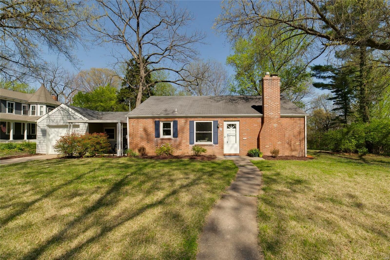Property Photo: 2 Spring Avenue MO 63135