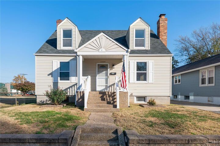 2048 Moore Avenue  St Charles MO 63301 photo