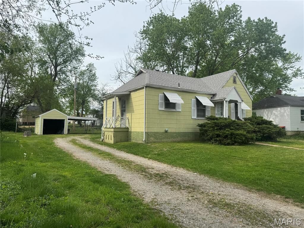 Property Photo: 22 Stanwood Drive MO 65536