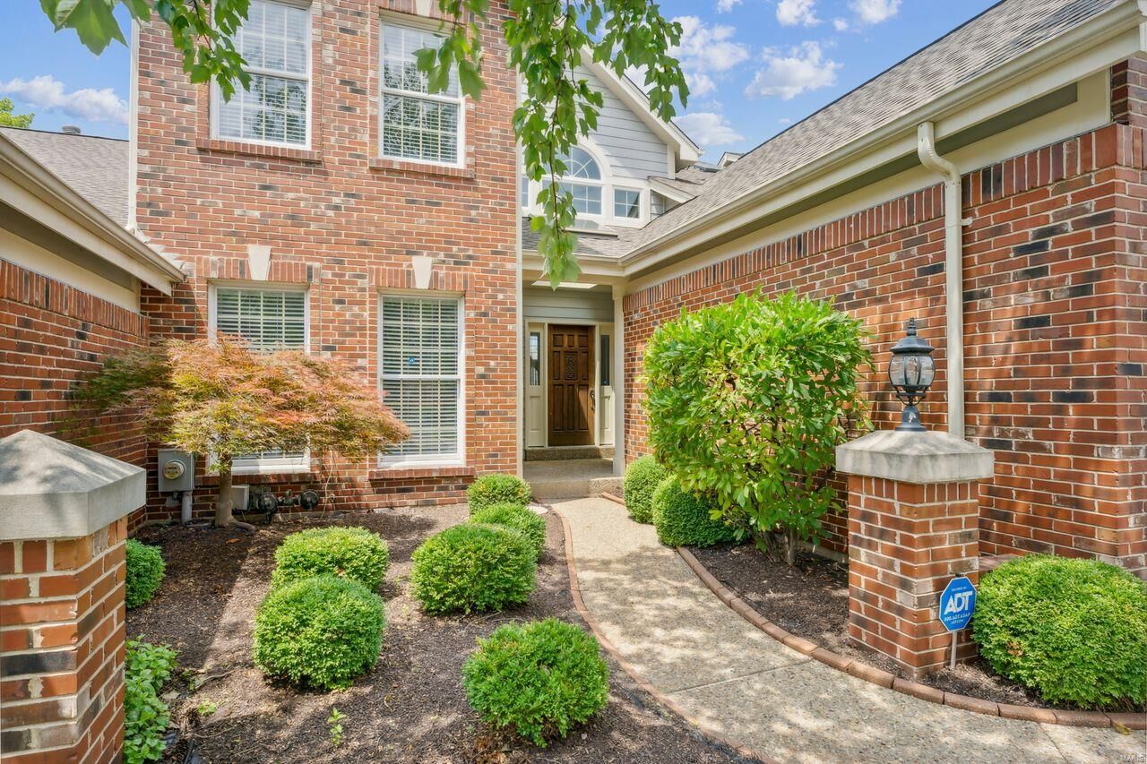 Property Photo: 327 Woods Mill Terrace Lane MO 63017