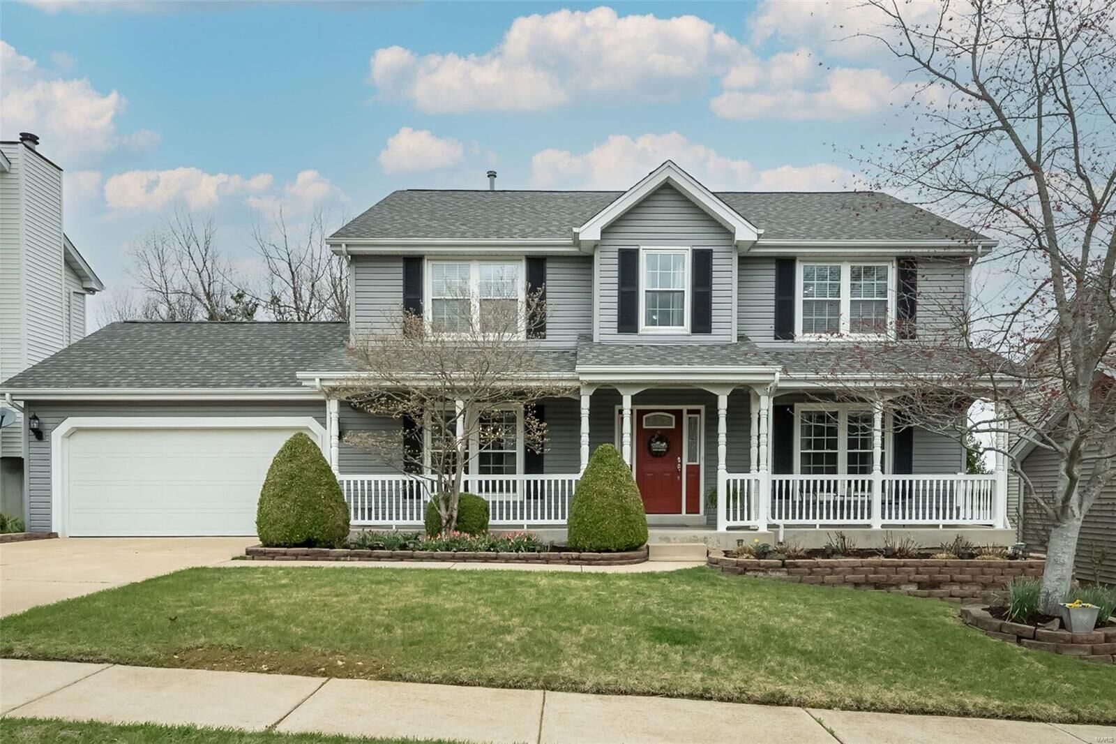 Property Photo: 405 Roosevelt Woods Court MO 63026