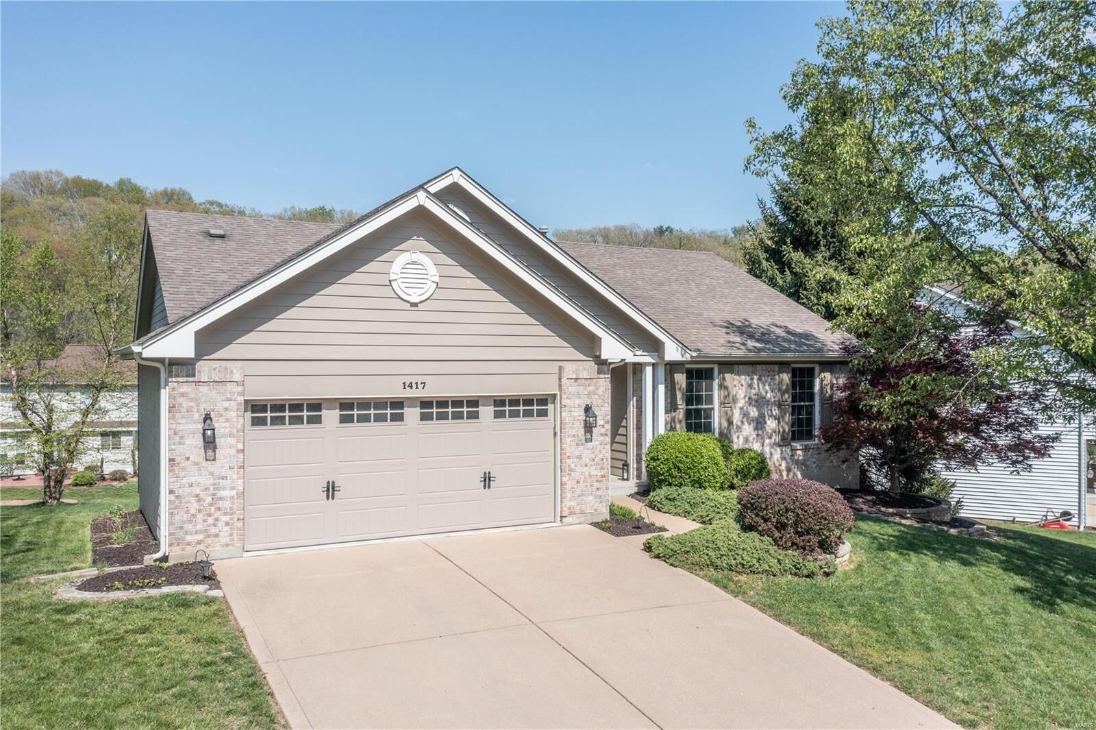 Property Photo: 1417 Buckhurst Court MO 63021