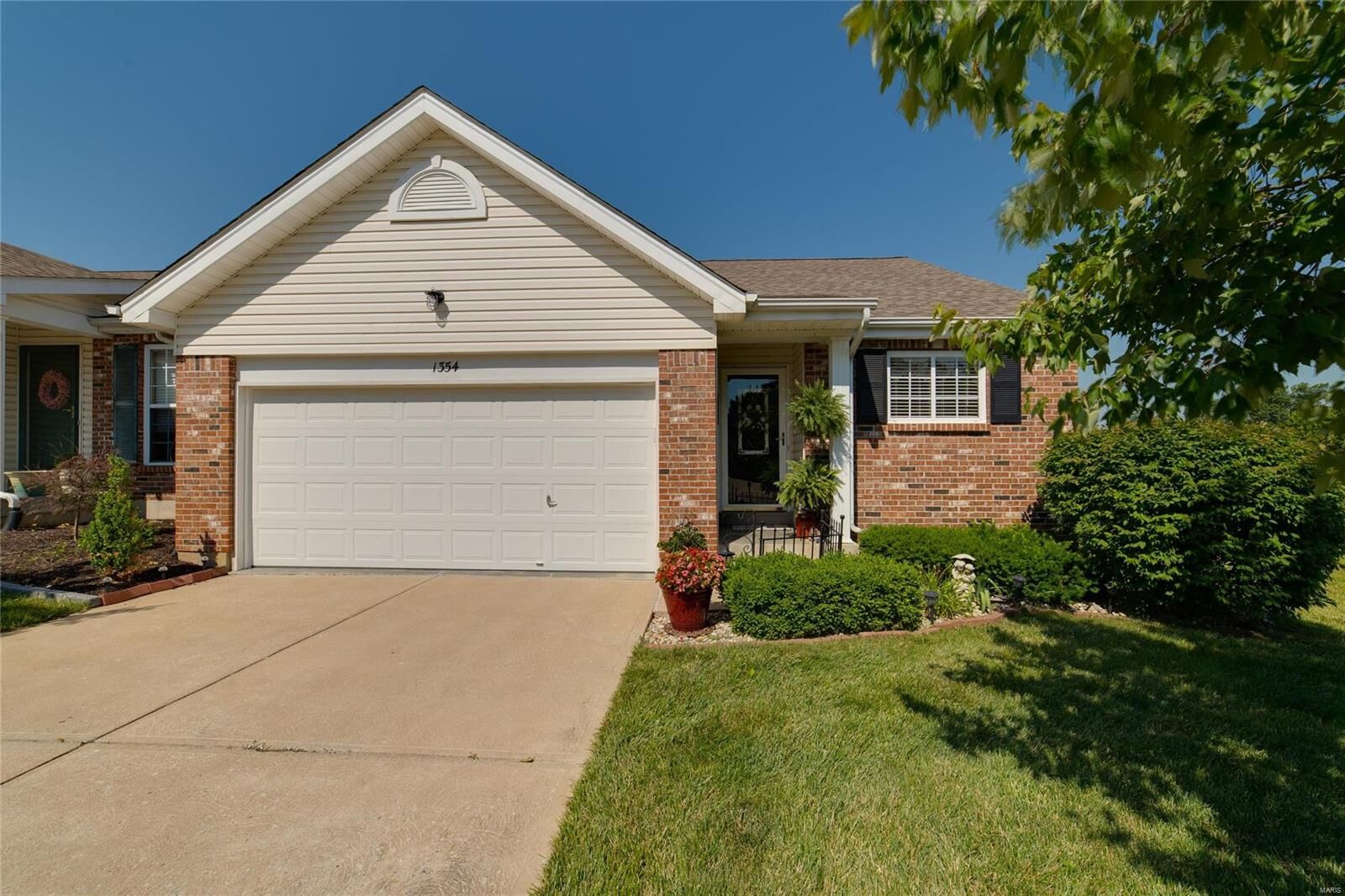 Property Photo: 1354 Flintshire Lane MO 63367