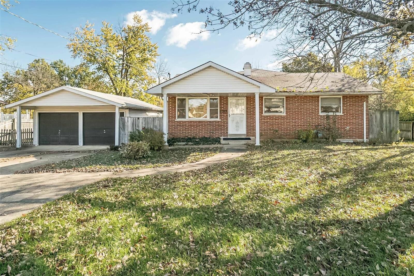 Property Photo: 1818 Oak Tree Street MO 63376