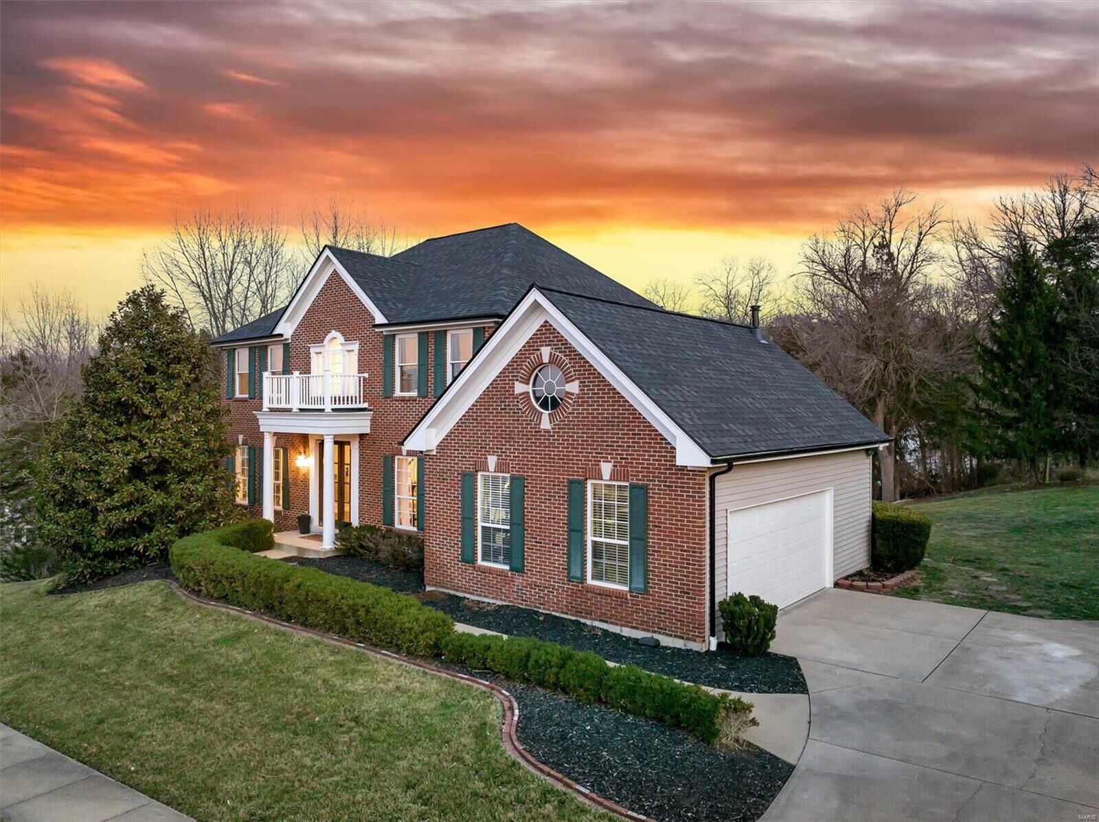 Property Photo: 914 Stone Spring Drive MO 63025