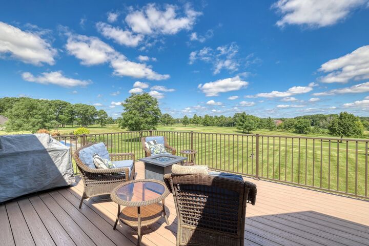 Property Photo: N82w23396 Five Iron Way WI 53089
