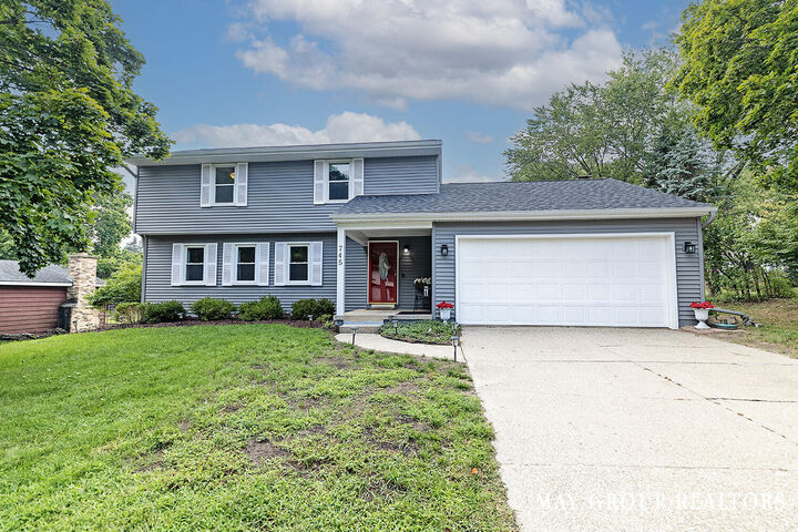 745 Adaway Avenue SE  Ada MI 49301 photo