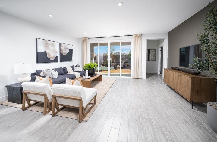Property Photo:  4622 Duckhawk Circle  CA 95742 
