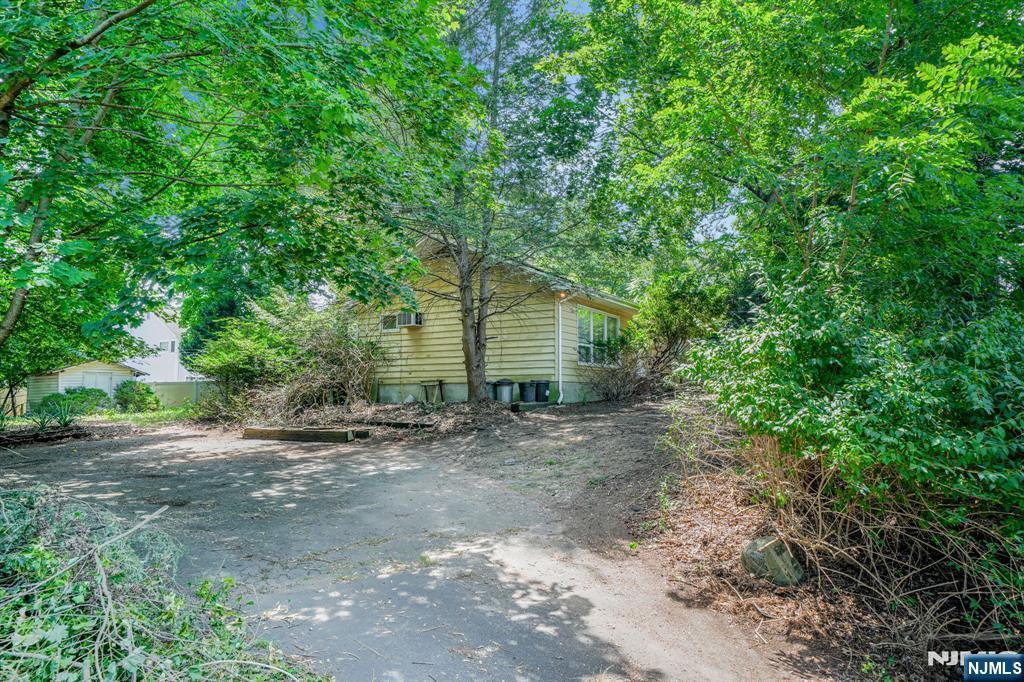 Property Photo: 65 Knickerbocker Road NJ 07624