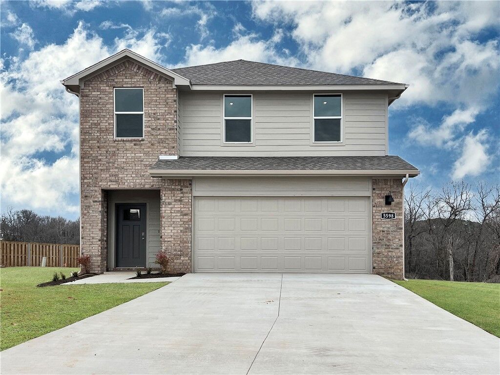 Property Photo:  4634 W Aurora Street  AR 72704 