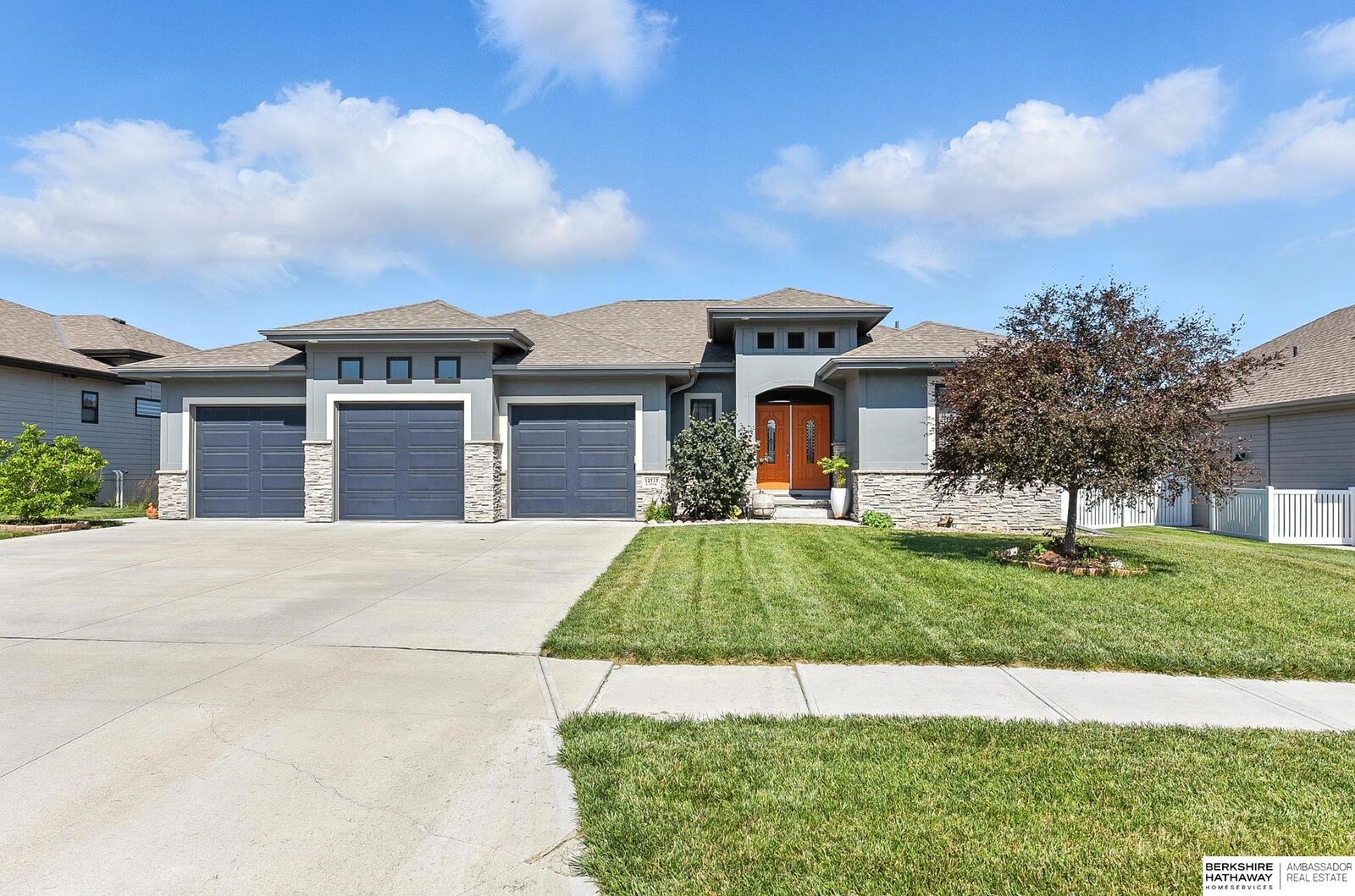 Property Photo: 12717 S 77th Street NE 68046