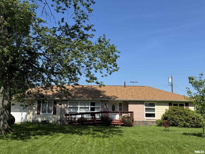 Property Photo:  915 S Broadway Street  IL 60804 