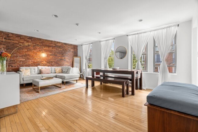 Property Photo: 328 Commercial Street 52 MA 02109