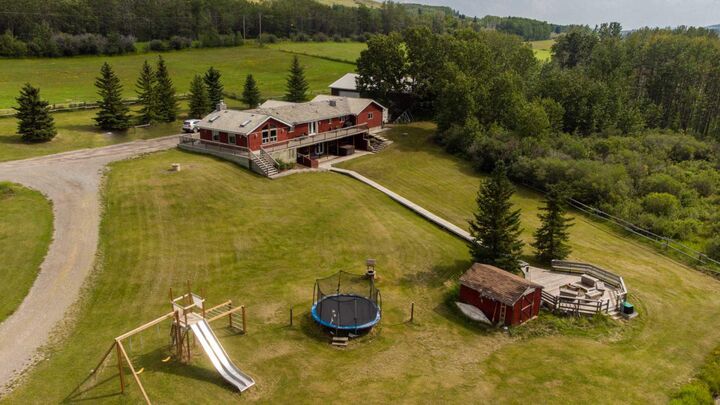 Photo de la propriété: 450197 216 Street W AB T0L 2A0